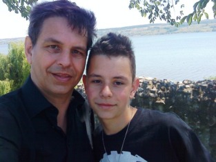 Papa mit Sohn auf der Insel Reichenau